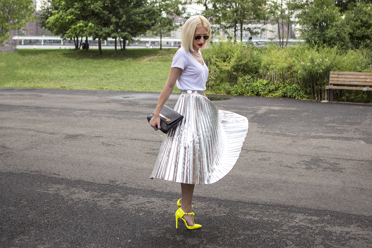 La Selma Style: Chic, Bold, And Sophisticated