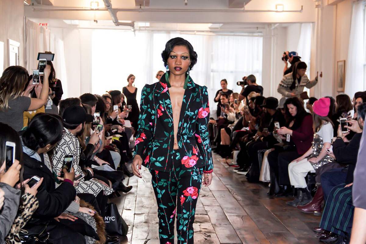 Ivory Couture’s Autumn/Winter 2017 Collection Makes a Bold And Elegant Stance