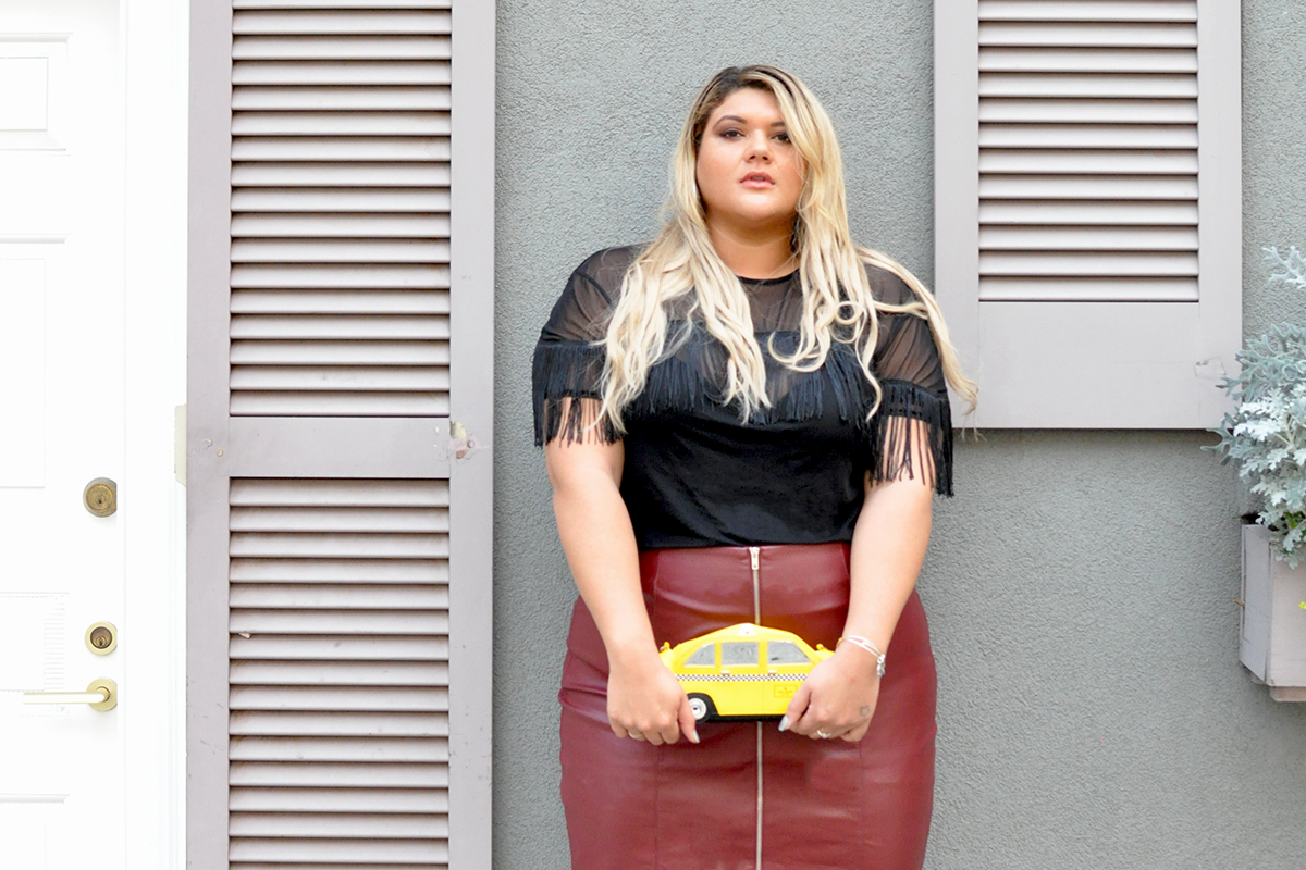 Ana Laura Gives Us Glam-Casual For Fall Fashion